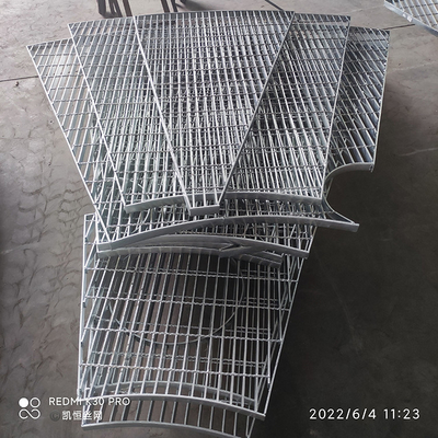 Galvanisierte heißes Bad Silberweiß-Stahlmetallgitter-Soems