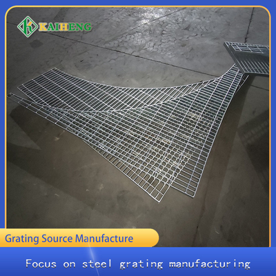 Soem galvanisierte Metallgitter-Flussstahl-Gitter für Raffinerie-Gebäude