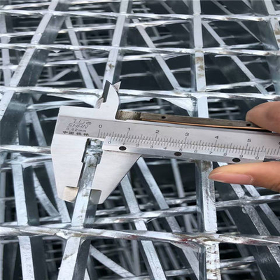 Metallgitter-Bodenbelag des Kohlenstoffstahl-Zink-Q235, HDP galvanisierte Hochleistungsstahlgitter