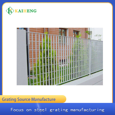 Galvanisierter geschweißter Stahldraht Mesh Fence Grating