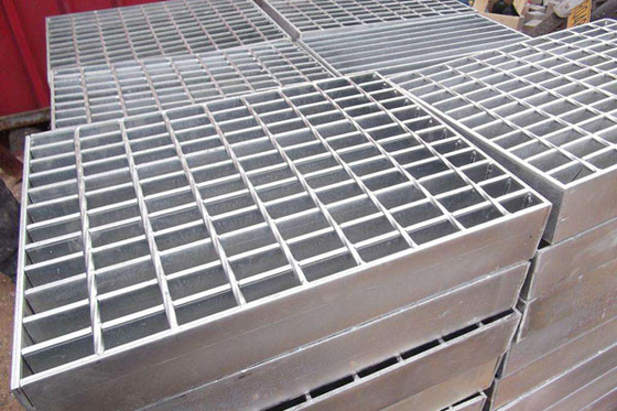 Silberweiß galvanisiertes Metallgitter-Gitter für Gehweg