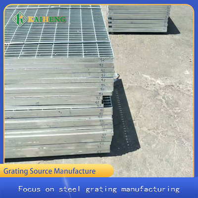 Kundengebundenes Edelstahl-Metallabfluss-Abdeckungs-Gitter für Fahrstraße