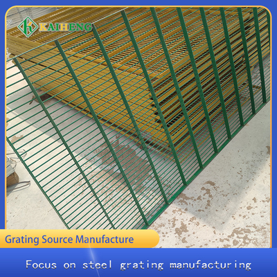 Korrosionsbeständiger Metallgitter-Boden zäunen Grating Plate For-Gans-Käfig-Bau ein