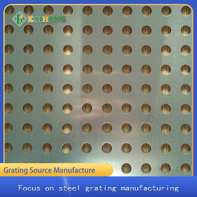 Silberweiß-rostfreier Metalldurchschlags-Platten-Stahl für Architekturdekoration