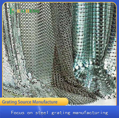 Goldsilber-dekorativer Draht Mesh Metal Aluminum Chain Curtain